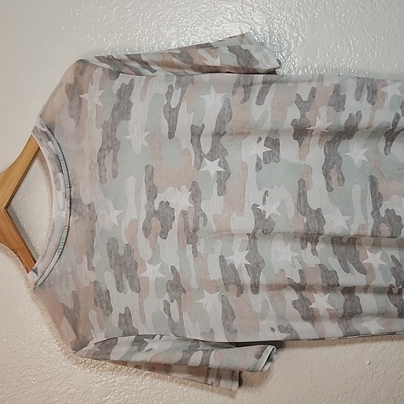 Lucky Brand Camouflage & Stars T-shirt Dress - Picture 9 of 12